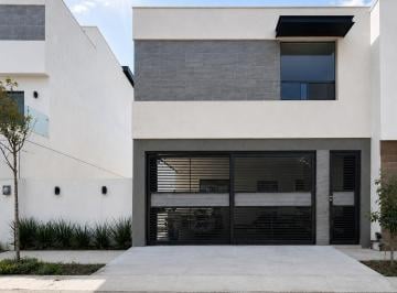 Casa de 3 habitaciones, Santiago · Casa en Venta – Residencial Los Linos | Carretera Nacional, Santiago, N. L.