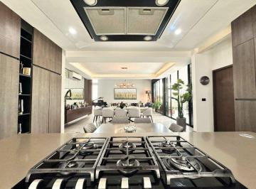 Casa en condominio de 5 habitaciones, Mérida · Casa de Lujo de 5 Recamaras con Paneles Solares en Venta en Merida, Yucatan en Allegra, Temozon Nte