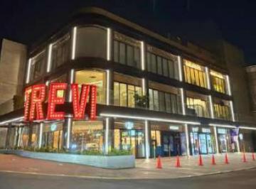 Local comercial · 674m² · 100 Estacionamientos · Local en Renta en Plaza Trevi Tecamachalco