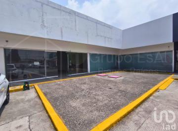 Local comercial · 427m² · 1 Recámara · Local Comercial en Renta de 427 m² con Oficinas Acondicionadas | Sobre México - Texcoco | Chicoloapan