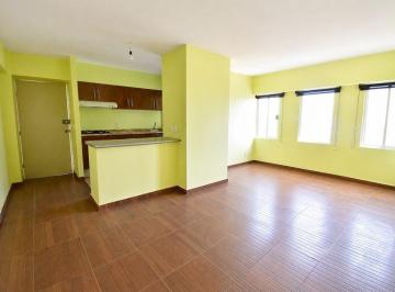 Departamento · 77m² · 2 Recámaras · 1 Estacionamiento · Departamento en Renta
