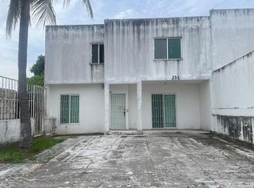 Casa · 135m² · 3 Recámaras · 2 Estacionamientos · Casa en Fraccionamiento Las Palmas