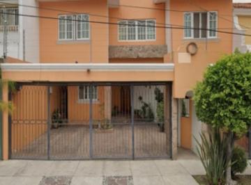 Casa de 5 habitaciones, Guadalajara · Oportunidad de Inversion Para Familias E Inversionistas en Guadalajara Jalisco