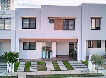 Casa · 160m² · 4 Recámaras · 2 Estacionamientos · Casa en Palmilla