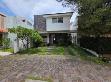 Casa en condominio de 3 habitaciones, Tlajomulco de Zúñiga · Casa en Venta Bosques de Santa Anita