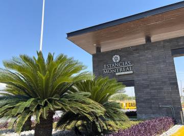Casa · 160m² · 4 Recámaras · 2 Estacionamientos · Apv Casa en Renta en Privadas del Canada Escobedo Nuevo Leon