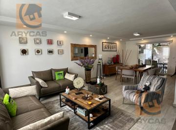 Casa · 300ha · 3 Recámaras · 3 Estacionamientos · Bonita Casa en Venta en Vista Esmeralda, Atizapán de Zaragoza