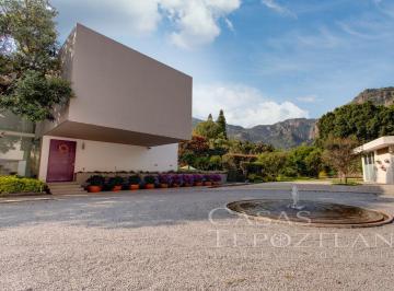 Casa de 8 habitaciones, Tepoztlán · Casa Mágica - Residencia de Lujo en Tepoztlán