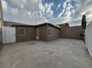 Casa · 200m² · 3 Recámaras · 2 Estacionamientos · Casa en Venta La Cuesta Ciudad Juarez Chihuahua