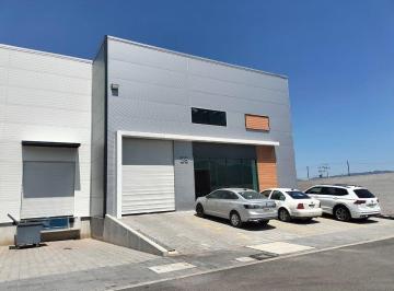cd3163cc2e560a9a4d958fd09ce5f21d1346af97db466fc3c2228cda156ac1c7 · Nave Industrial en Venta en Acupark, Cerca del Parque Industrial Queretaro