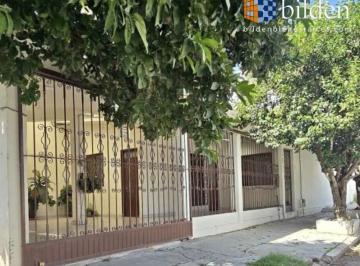 Casa · 128m² · 3 Recámaras · 2 Estacionamientos · Casa en Renta en Fracc. Rinconada del Sol Durango