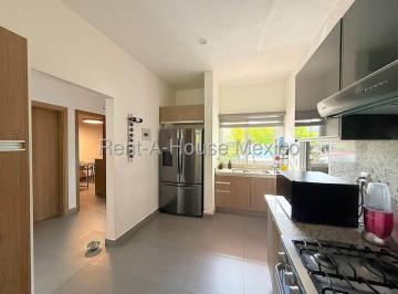Casa de 3 habitaciones, Querétaro · Casa en Venta en Altozano Frente a Área Verde Qh1906