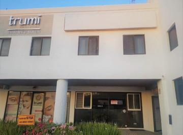 7b3fa3d5cc9e65c6b9a94915ff2a88d84954cf6e70df3728b9bb289ad6f9c042 · Local en Venta en Jurica, Dentro de Plaza Norte