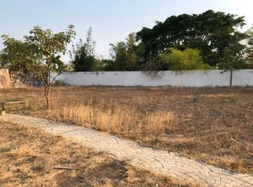 Terreno / Lote , Colima · Lote en Venta en Fraccionamiento Privado Puerta Paraiso, Colima, Colima, Mexico