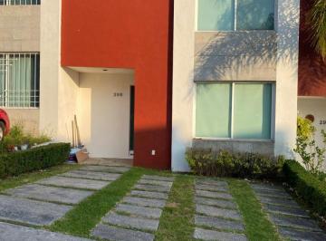 Casa de 3 habitaciones, Morelia · Casa en Renta en Fracc. Fresnos Tres Marias