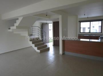 Casa de 3 habitaciones, Querétaro · Casa en Esquina con Amenidades y 3 Recámaras, El Refugio - Renta