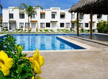 Casa de 3 habitaciones, Manzanillo · Venta de Propiedad en Residencial Villa del Mar