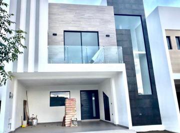 Casa de 3 habitaciones, San Andrés Cholula · Casa en Renta Hermosa $24,000 Lomas de Angelopolis Parque Aguascalientes