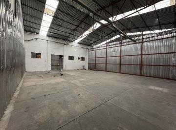 c801d63c2a0b367610477f6300eeb13553a43aa1aeb2e59ec2244dc637a55f98 · Renta Bodega Industrial, 200 m², Javier Rojo Gómez, Iztacalco, Cdmx