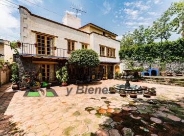 Casa de 4 habitaciones, Tlalpan · Casa en Venta Col. Toriello Guerra en Cda con Vigilancia