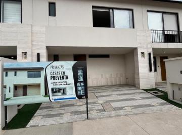 Casa · 160m² · 3 Recámaras · Casa en Cañada de Alfaro