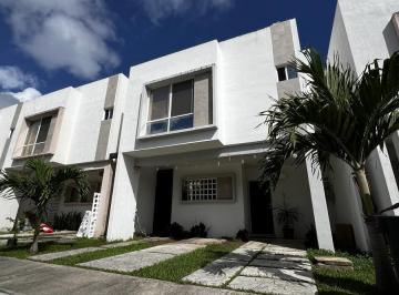 Departamento · 137m² · 3 Recámaras · 3 Estacionamientos · Venta | Casa 3 Recámaras | Los Olivos 3 | Playa del Carmen