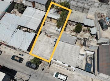 Terreno / Lote · 185m² · 2 Recámaras · 1 Estacionamiento · Terreno - Gabriel Rodriguez