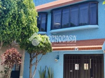 Foto · Casa - Venta