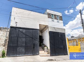 Casa de 5 habitaciones, Zapopan · Casa en Venta en Santa Fe, Zapopan