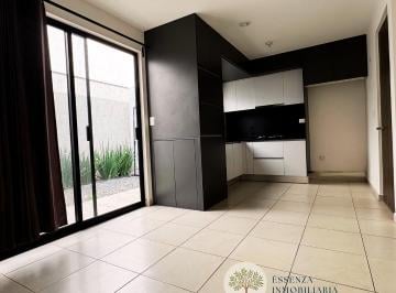 Casa de 3 habitaciones, El Marqués · Casa Minimalista con Recámara en Pb Cerca Plaza Epic Zakia
