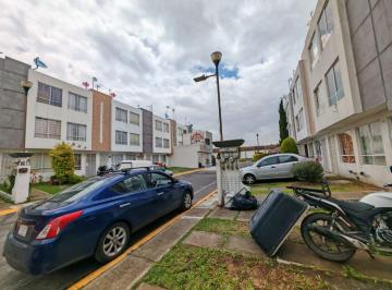 Casa de 4 habitaciones, Chalco · Casa en Venta Condominio $1,400,000