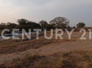 Terreno / Lote · 580m² · Renta de Terreno en Av Prolongación Hidalgo, Real Santa Fe, Villa de Álvarez
