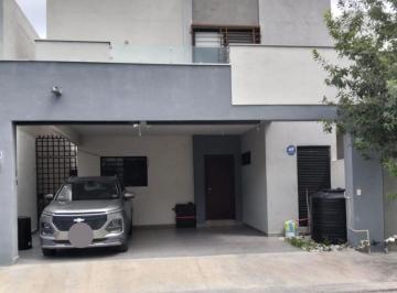 Casa de 3 habitaciones, García · Hermosa Casa en Venta Privalia