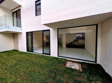 Casa · 241m² · 3 Recámaras · 2 Estacionamientos · Casa en Condominio en Zona Norte de Cuernavaca