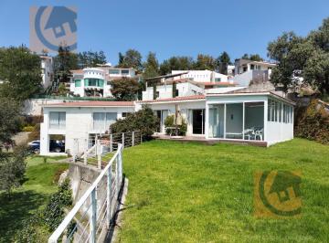 Casa · 1800m² · 3 Recámaras · 4 Estacionamientos · Bonita Casa en Venta en La Estadía, Atizapán de Zaragoza.