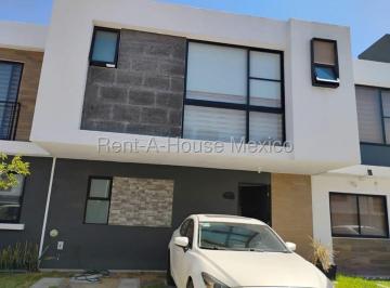 Casa de 3 habitaciones, El Marqués · Casa - Renta - Adagio I Zakia.