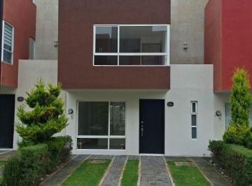 Casa de 3 habitaciones, Toluca · Casa en Venta en Toscana Toluca