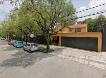 Casa de 5 habitaciones, Miguel Hidalgo · Casa en Venta Lomas de Chapultepec