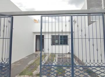 Casa de 3 habitaciones, Corregidora · En Renta Bonita Casa