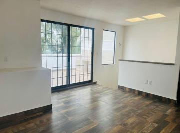 Casa en condominio de 3 habitaciones, León · Casa en Venta en Bosques del Dorado