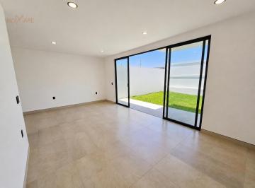 Casa · 160m² · 3 Recámaras · 2 Estacionamientos · Casa en Venta | Fracc. Lomas del Mediterráneo