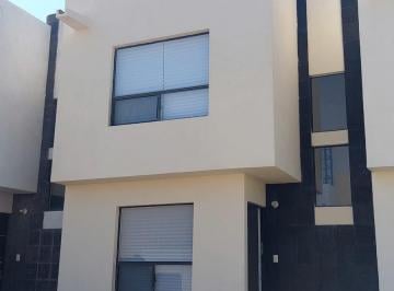 Casa en condominio · 80m² · 3 Recámaras · 2 Estacionamientos · Casa en Condominio en Fraccionamiento Sonterra