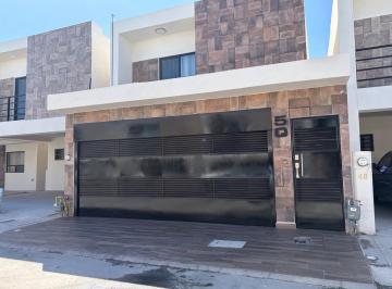 Casa · 168m² · 3 Recámaras · 2 Estacionamientos · Casa en Renta en Los Almendros, Torreon, Coah
