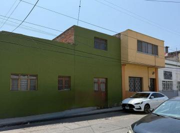 Casa de 5 habitaciones, Ocotlán · Venta Casa en Ocotlan Centro