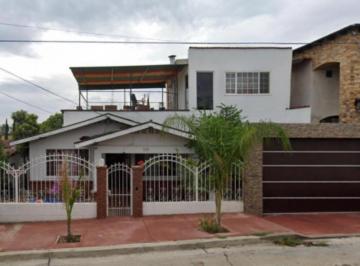 Casa de 4 habitaciones, Tecate · Venta de Casa en Sto. Tomas 117, El Refugio, 21440 Tecate, B. C.
