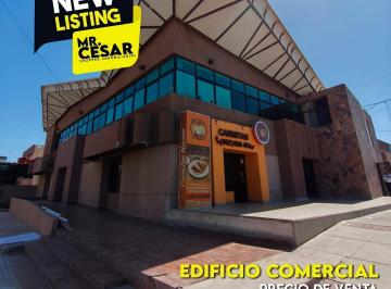 Edificio · 39 Estacionamientos · Edificio Comercial en Venta en Colonia Villa de Seris, Hermosillo, Sonora
