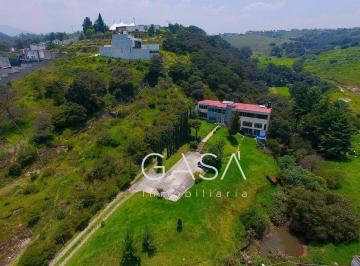 Casa · 2000m² · 6 Recámaras · 12 Estacionamientos · Venta Casa en Ex Hacienda del Pedregal Zona Esmeralda