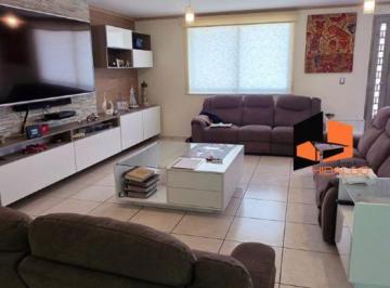 Casa de 3 habitaciones, Pachuca · Casa en Venta en La Puerta de Hierro, Pachuca de Soto