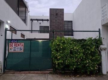 Casa de 3 habitaciones, Puerto Vallarta · Casa en Renta Sin Muebles Ubicada en Hipodromo