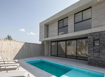 Foto 1 · Casa Nueva en Venta en Condominio con Alberca en Altos Juriquilla